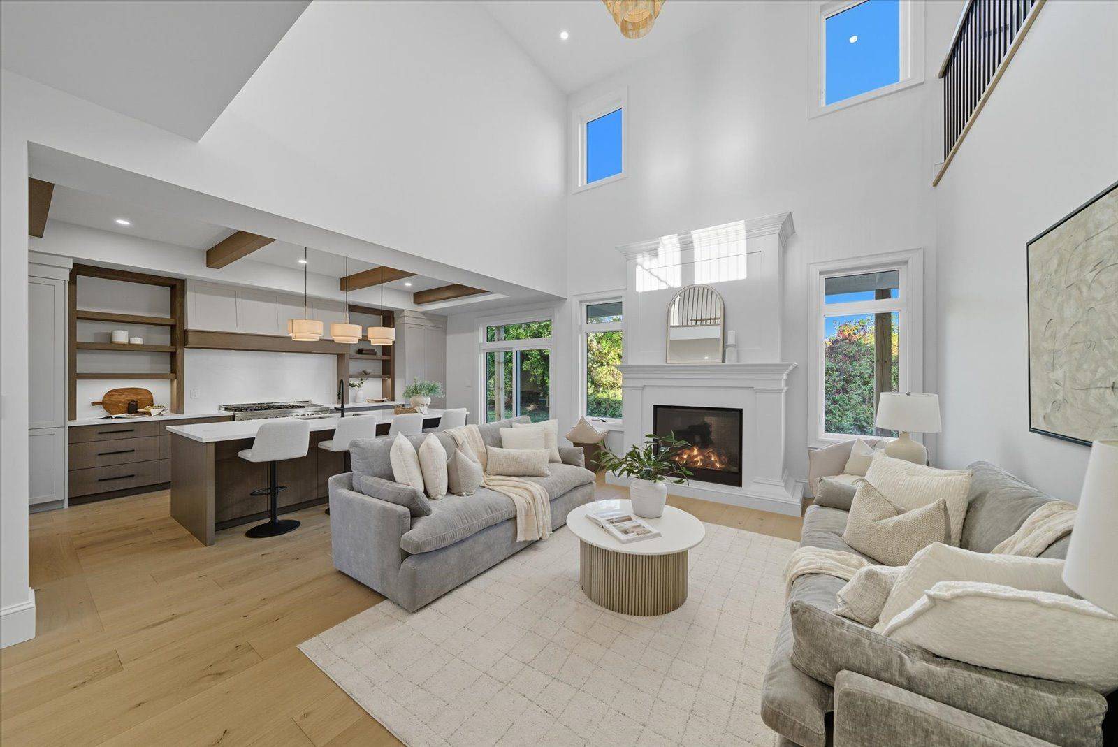 Clarington, ON L1B 1L9,631 Mill ST S