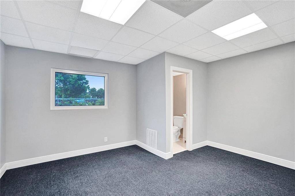 Pompano Beach, FL 33060,1591 E Atlantic Blvd