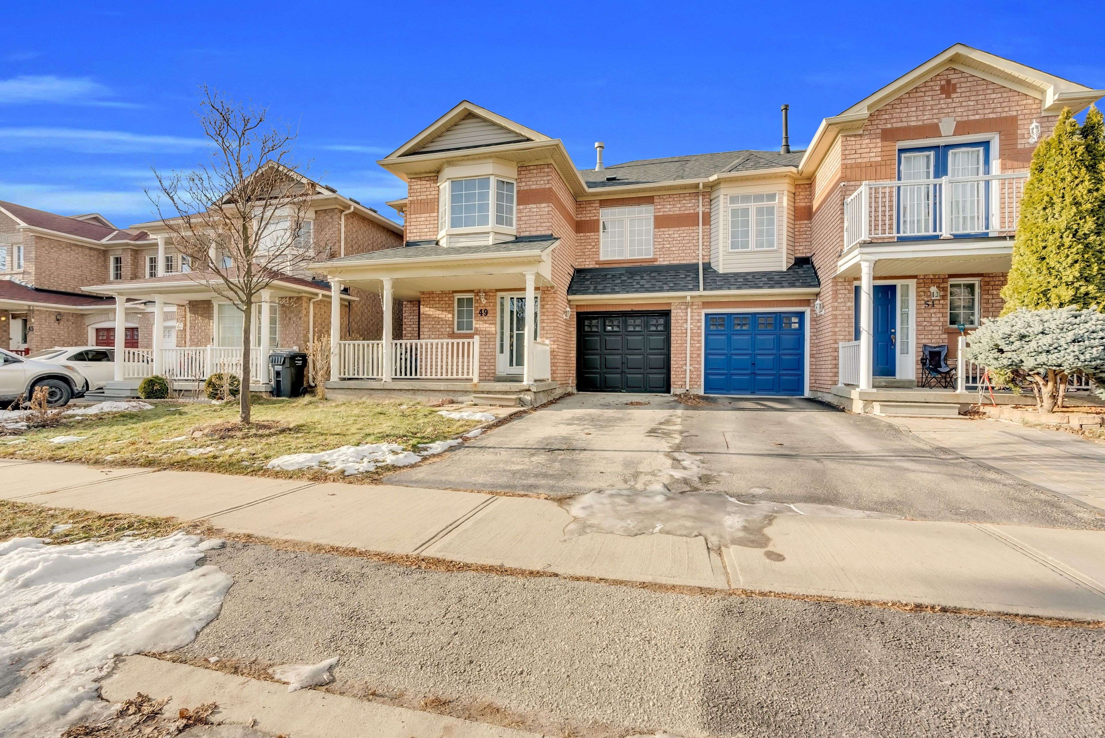 Brampton, ON L6R 2G7,49 Seaside CIR