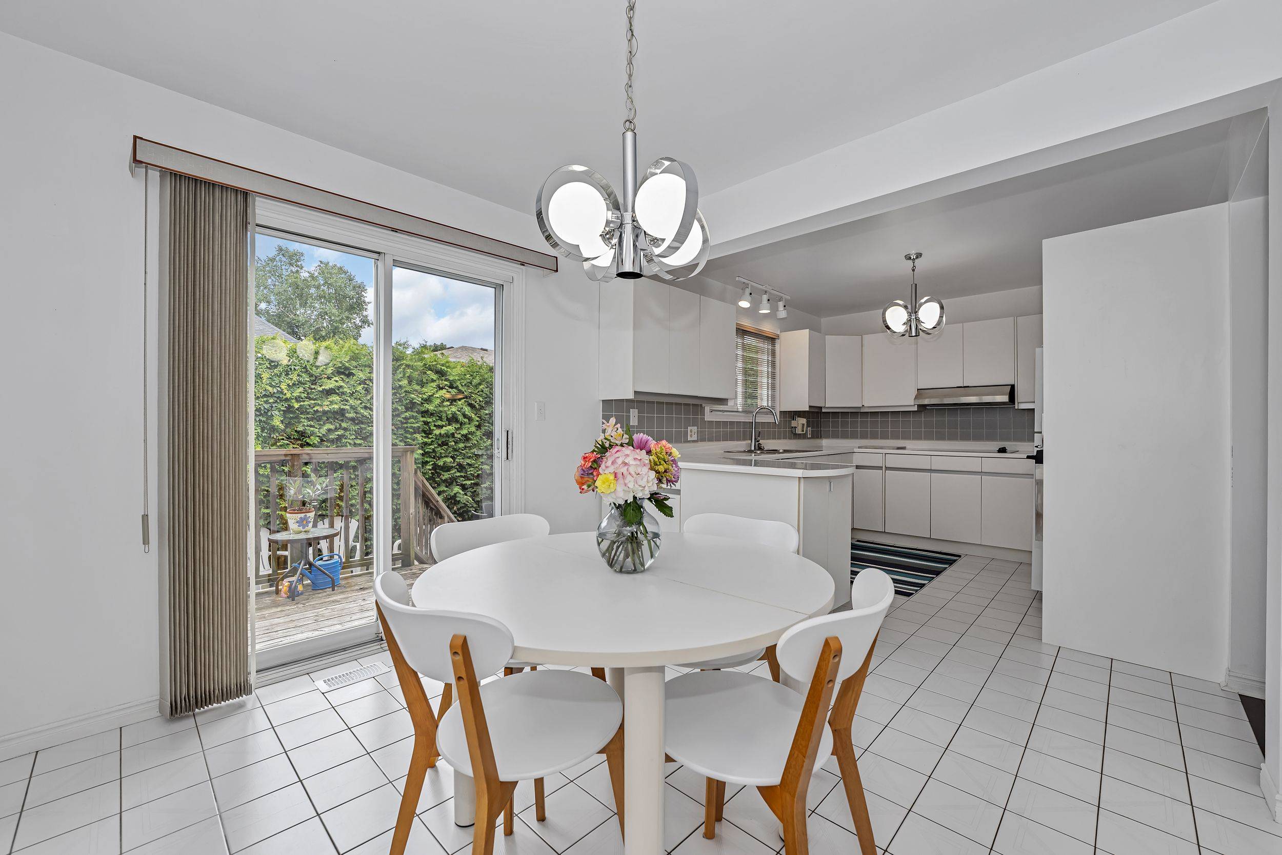 Kingston, ON K7P 2B3,1020 Ambleside CRES