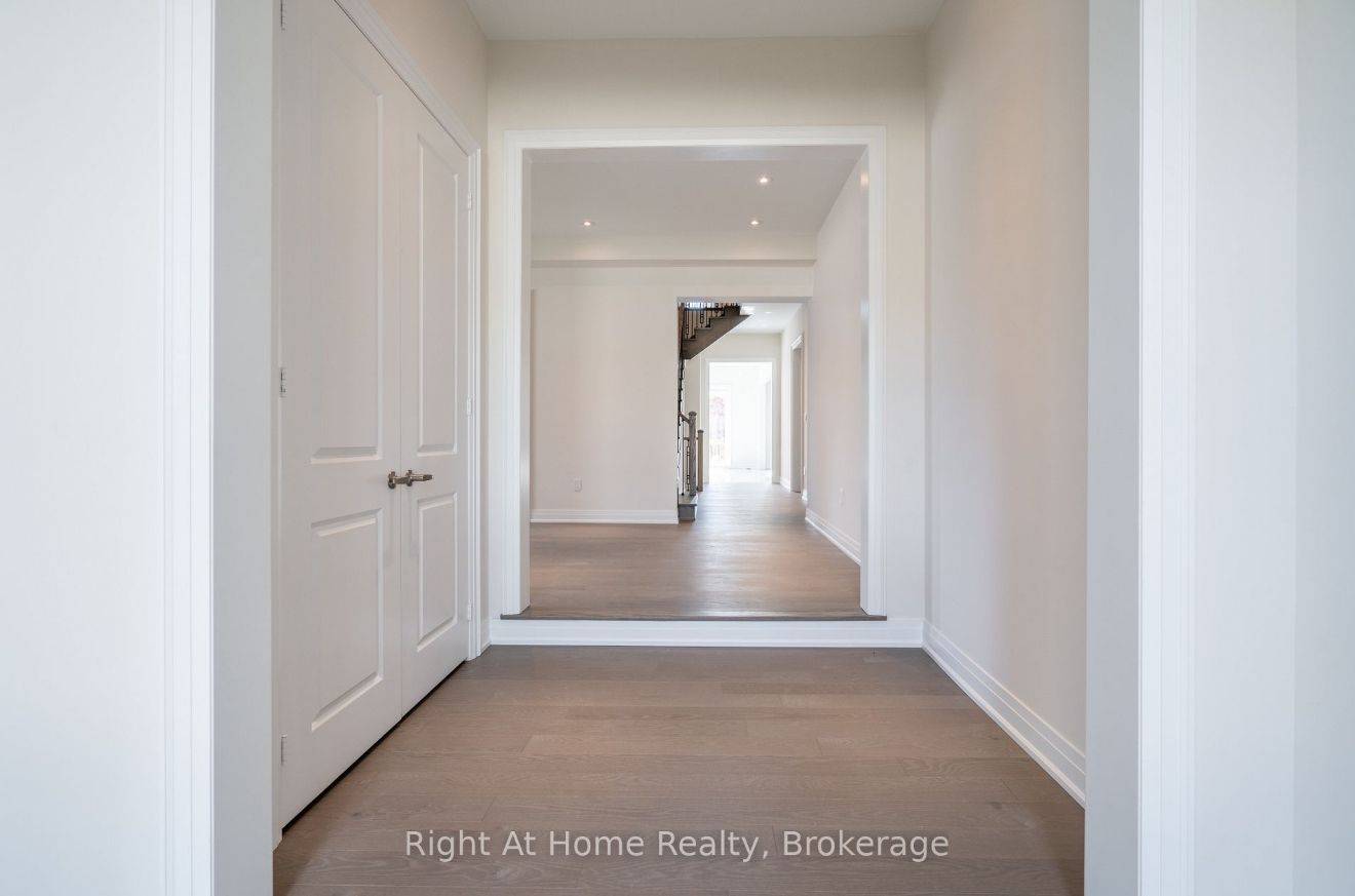 Hamilton, ON L0R 2H1,94 Smokey Hollow PL