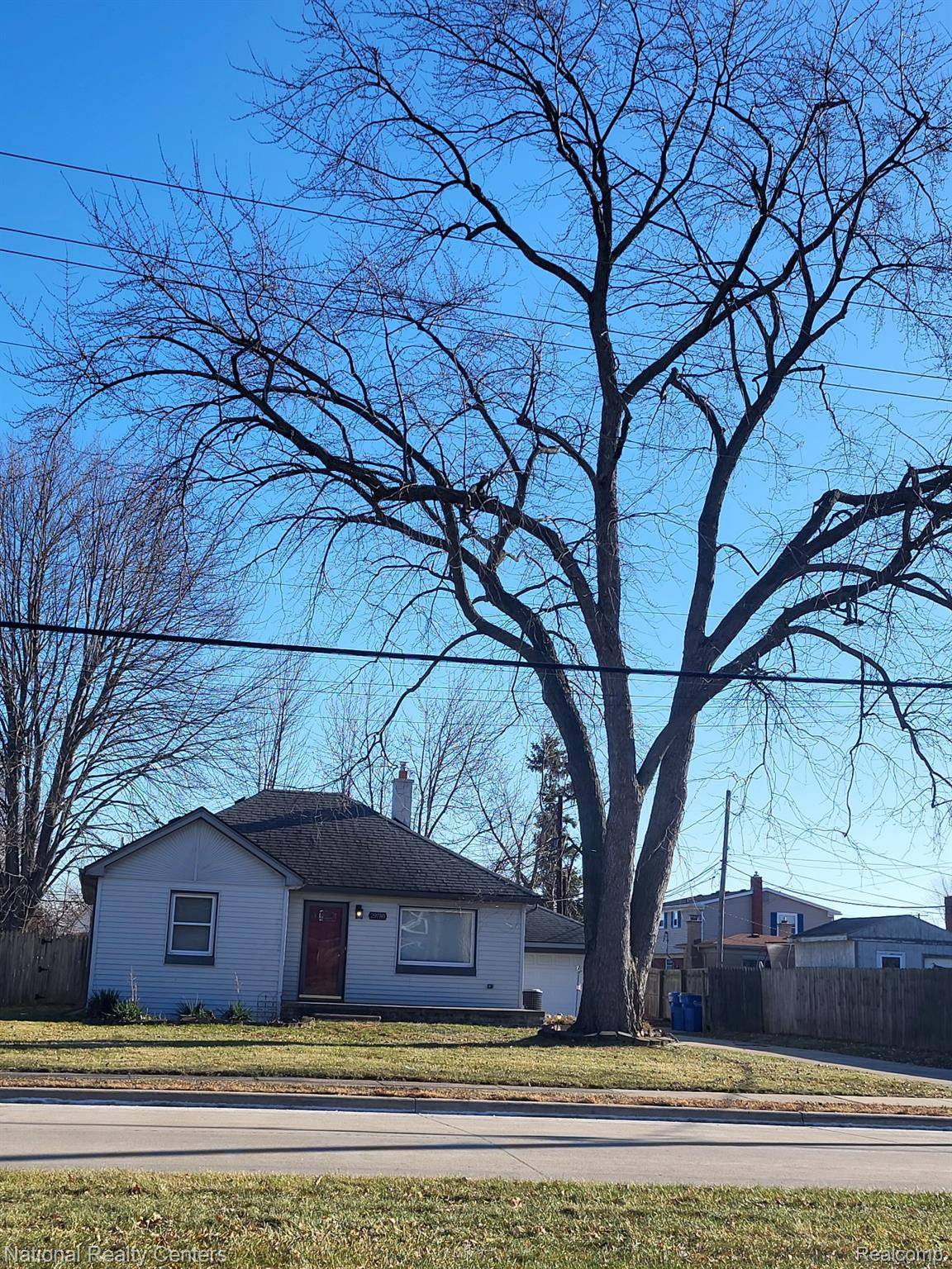 Warren, MI 48093,29780 Lorraine AVE