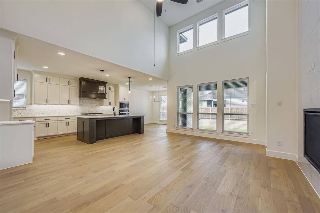 Haslet, TX 76052,1404 Thimbleweed Drive