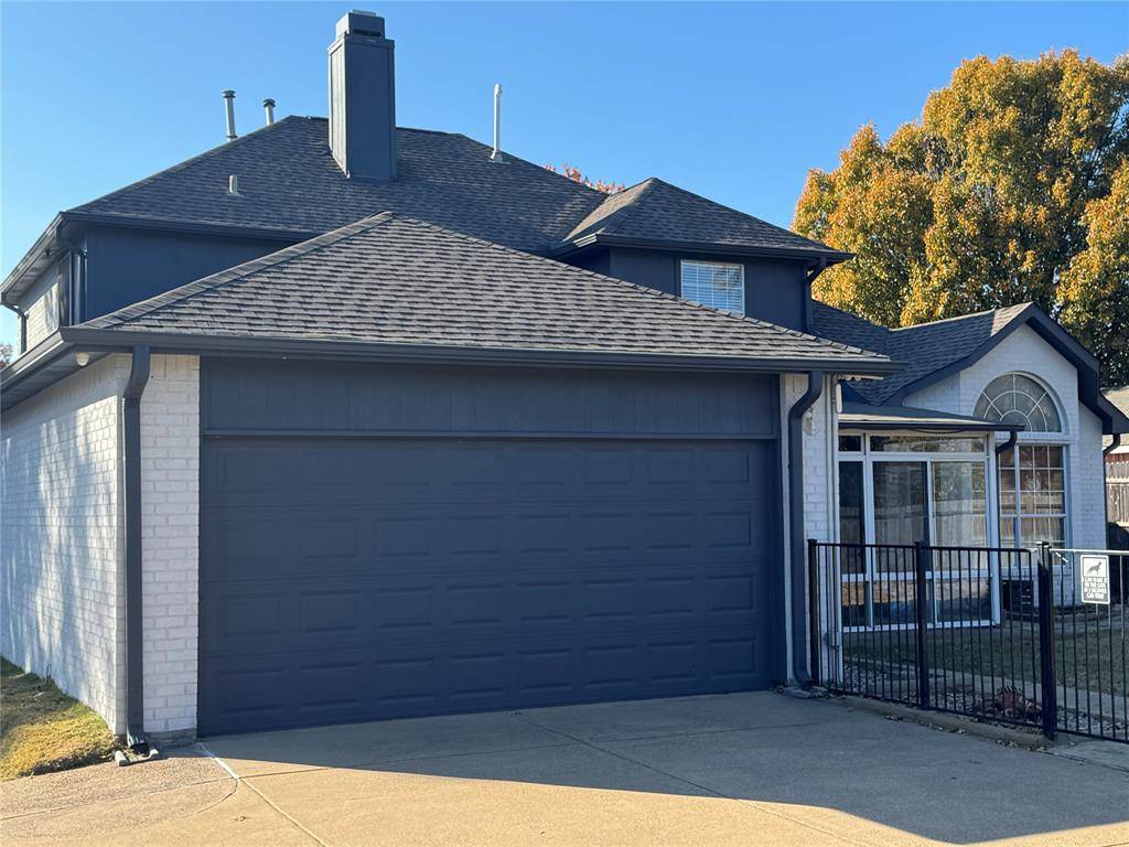 Rowlett, TX 75089,8909 Creekside Drive