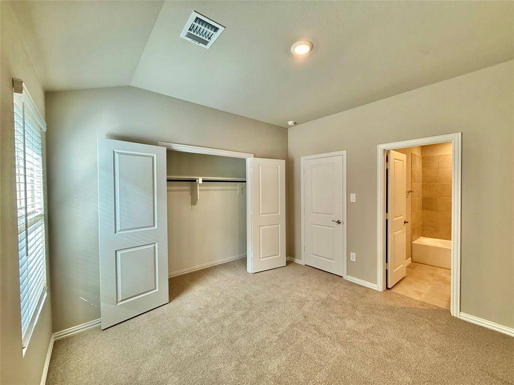 Sherman, TX 75092,2104 Rannoch Street