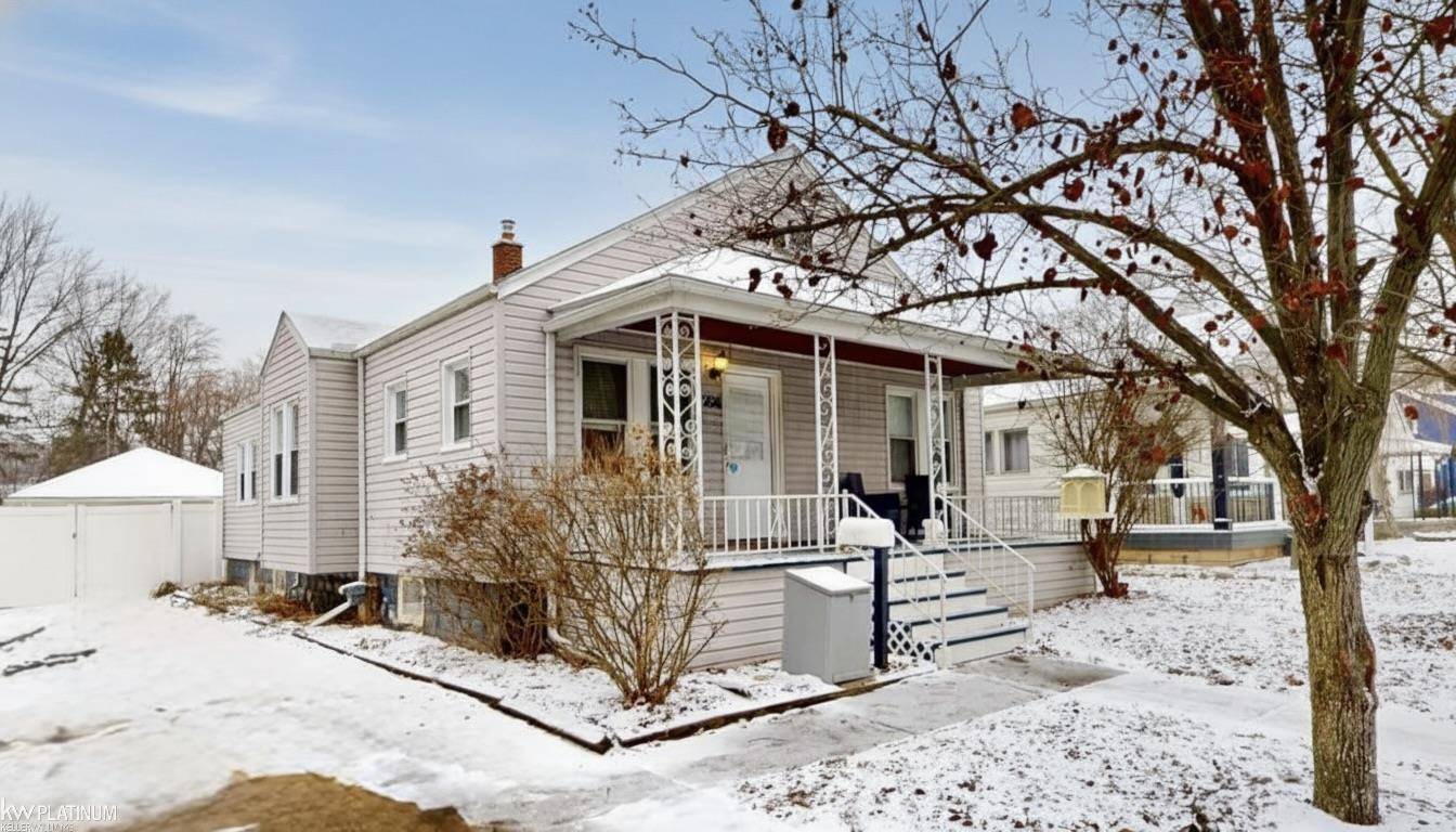 Clawson, MI 48017,298 Broadacre AVE