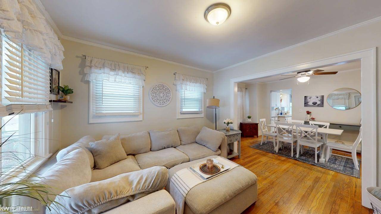 Clawson, MI 48017,298 Broadacre AVE