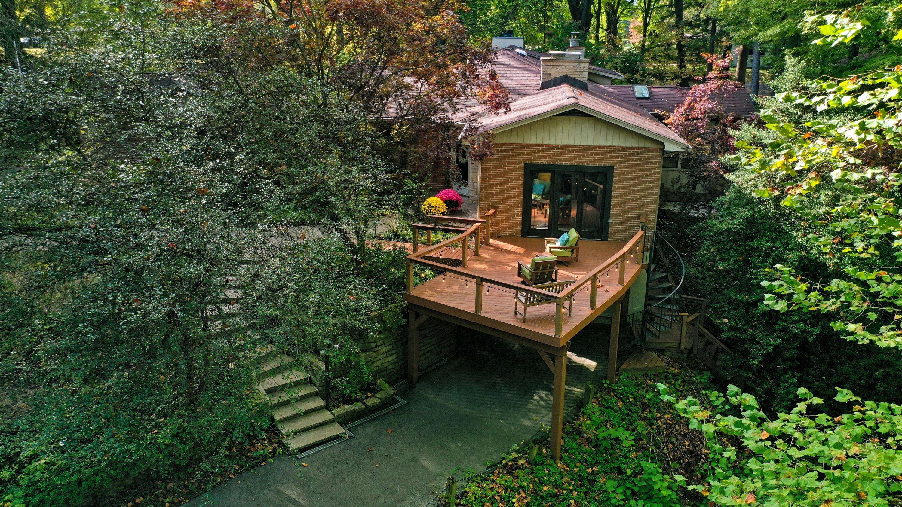 Niles, MI 49120,1630 S 3rd ST