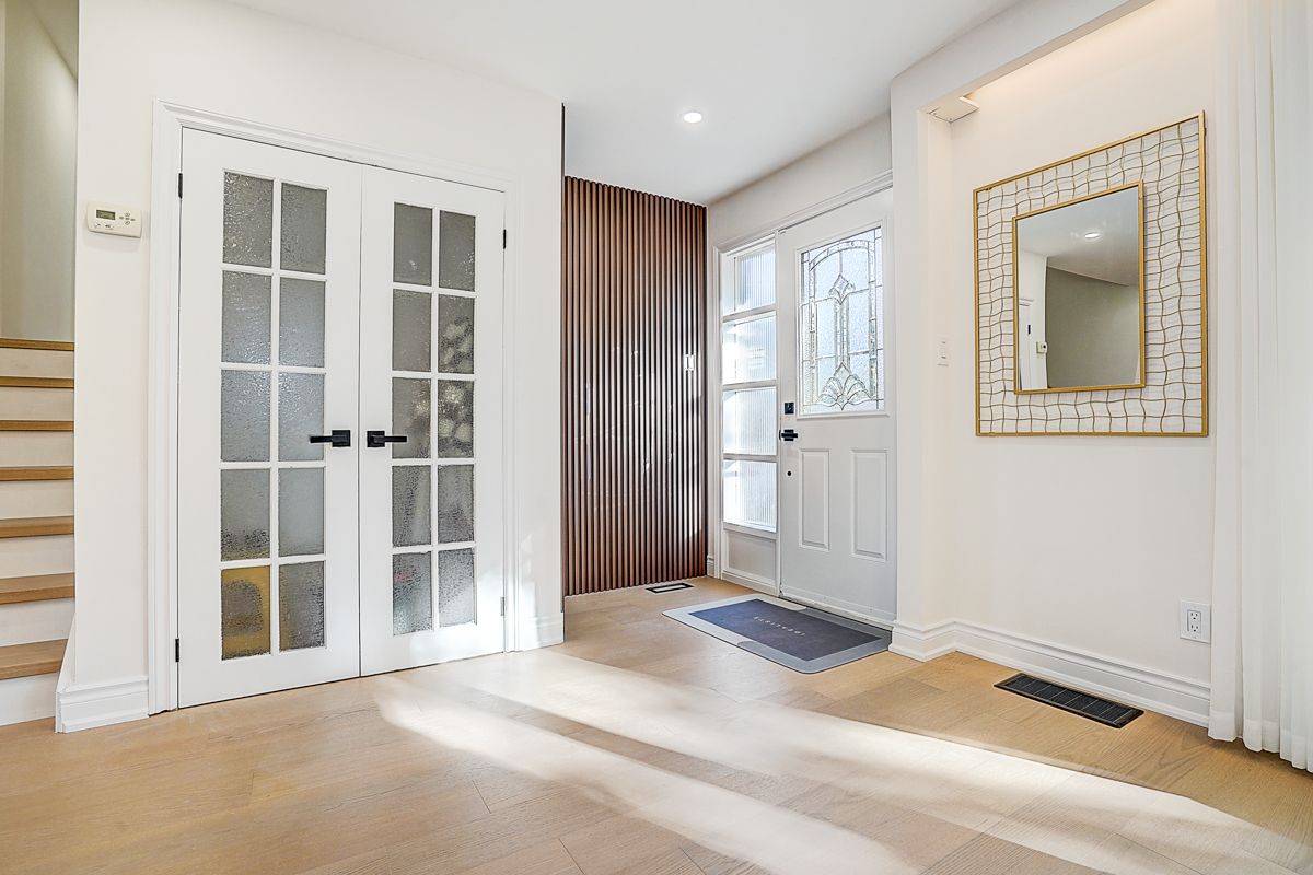 Markham, ON L3P 1H6,19 Valleycrest AVE