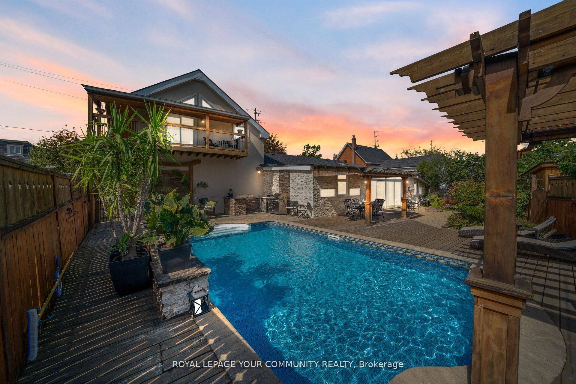 Vaughan, ON L4L 2A2,8065 Kipling AVE