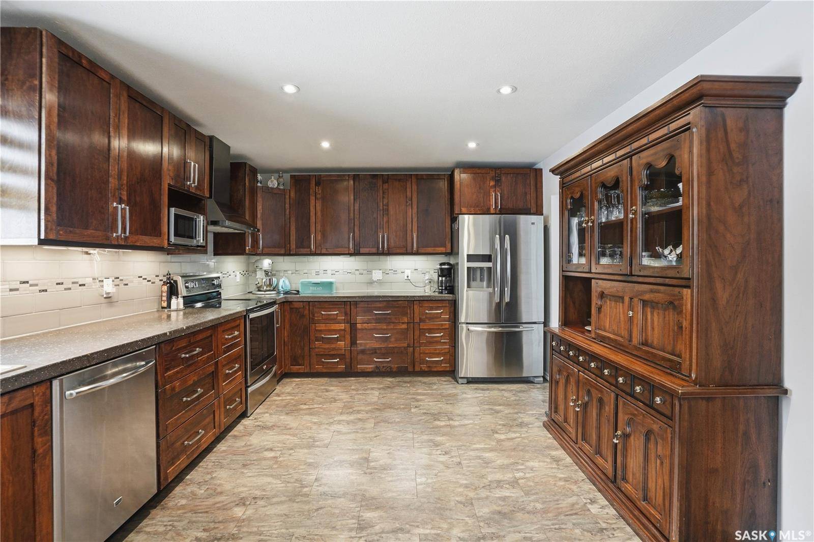 Wilkie, SK S0K 4W0,204 7th AVENUE W