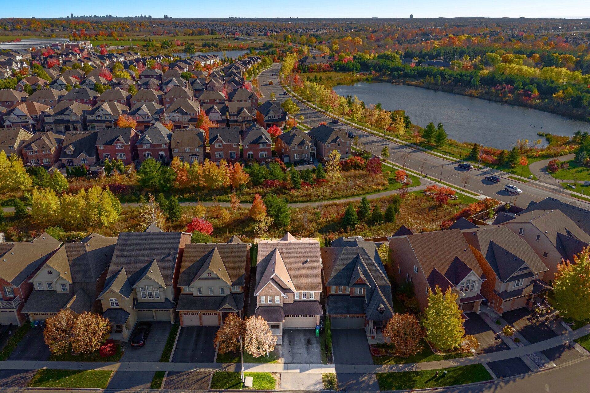 Caledon, ON L7C 3P3,51 Larson Peak RD