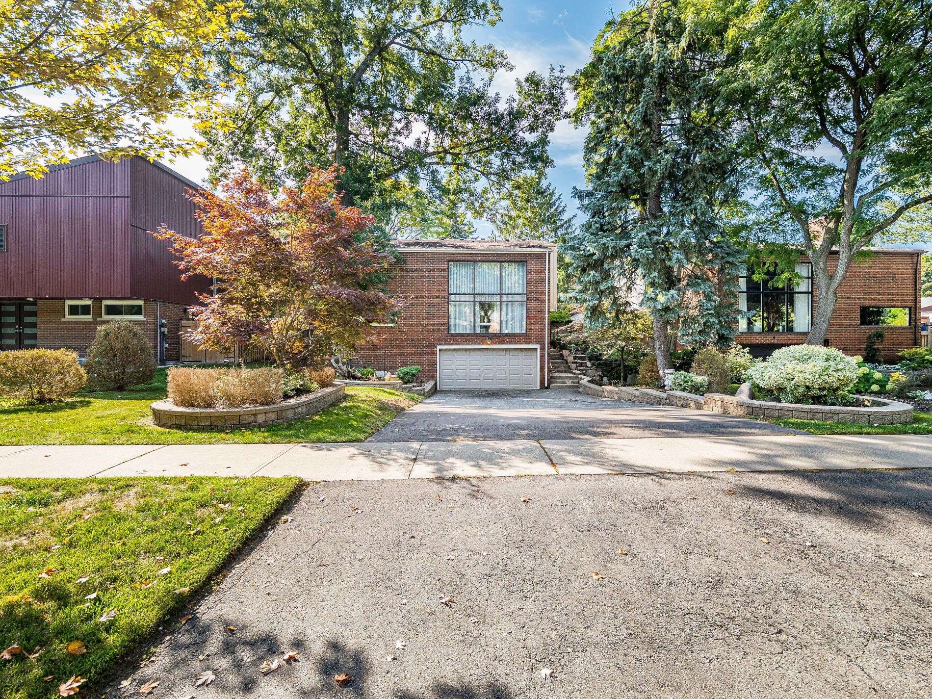 Mississauga, ON L5L 1P8,3636 Pitch Pine CRES