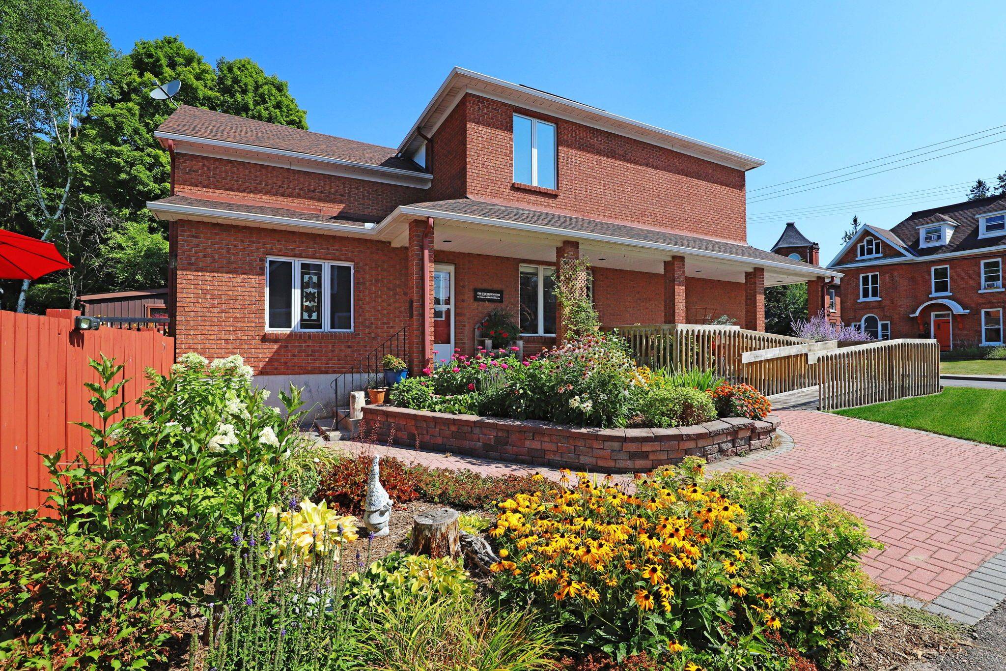 Arnprior, ON K7S 2N9,190 John ST N