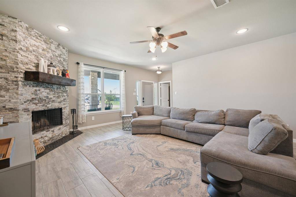 Nevada, TX 75173,432 Cedar Elm Lane