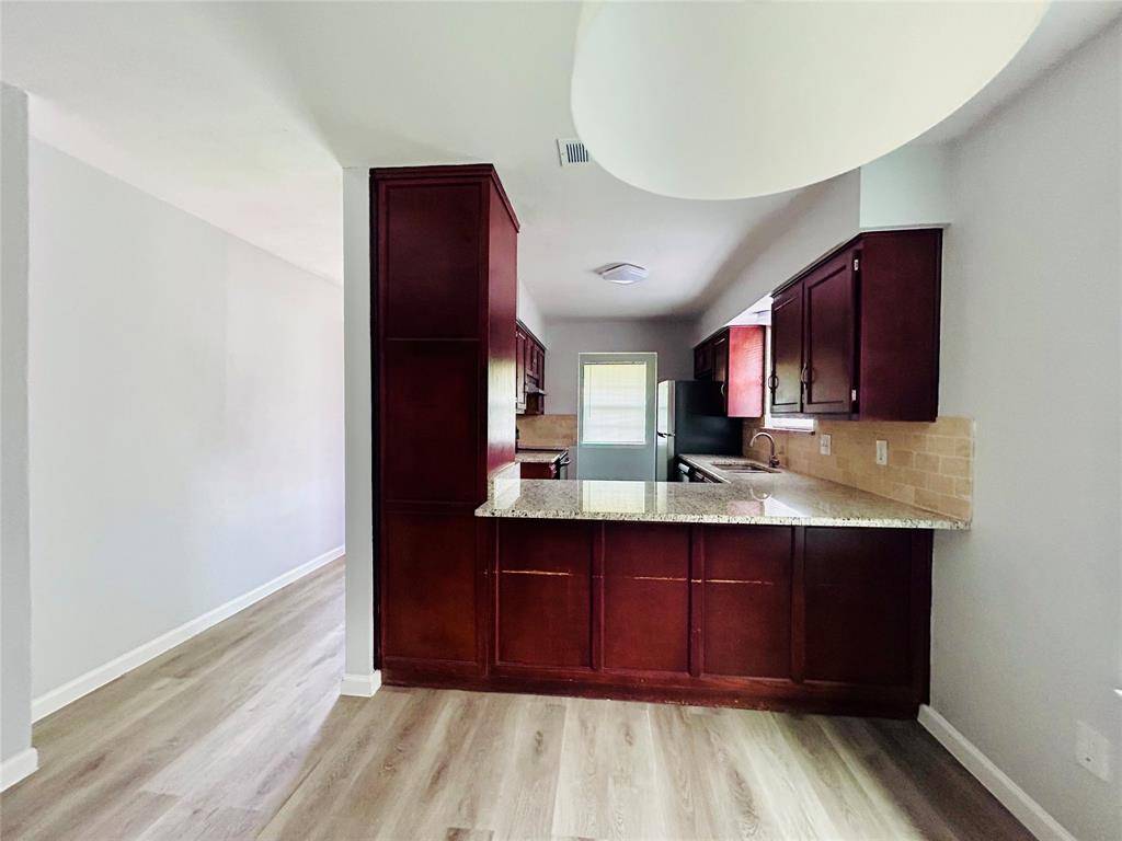 Arlington, TX 76012,529 Guerin Drive