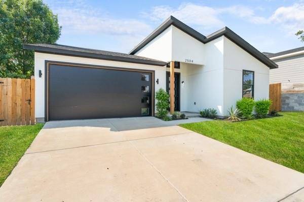 Fort Worth, TX 76106,2504 Oxford Avenue