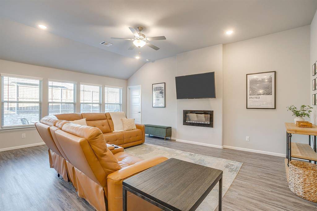 Fort Worth, TX 76131,8805 Bronze Meadow Drive