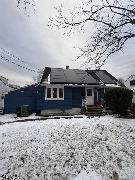 Roselle Boro, NJ 07203,14 Colonial Rd