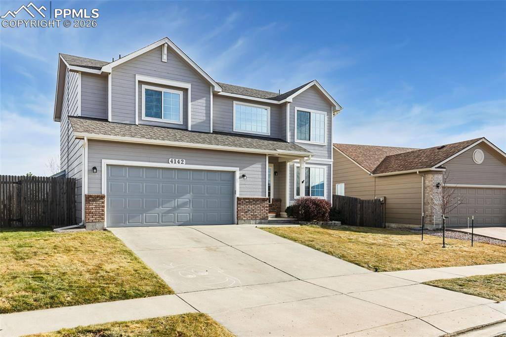 Colorado Springs, CO 80922,4142 Round Hill DR