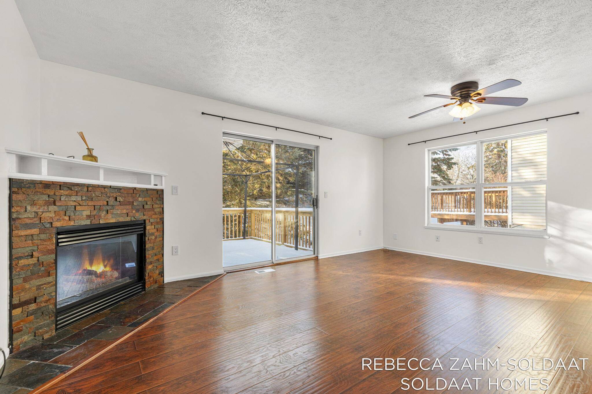 Grand Rapids, MI 49546,1040 Ada Place DR SE #7