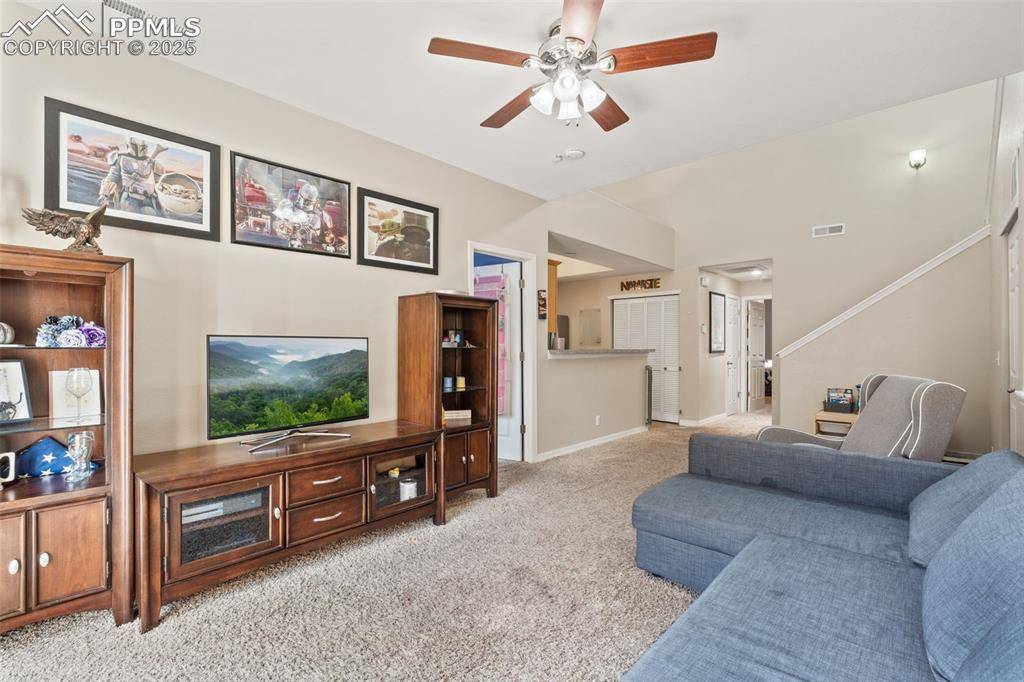 Colorado Springs, CO 80922,4848 Kerry Lynn VW #205