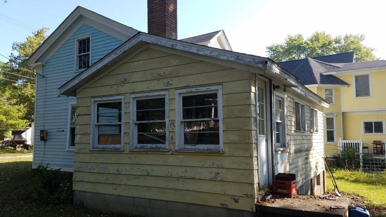 Ann Arbor, MI 48103,717 W Liberty ST