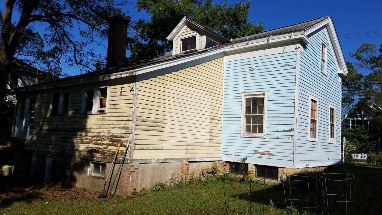 Ann Arbor, MI 48103,717 W Liberty ST