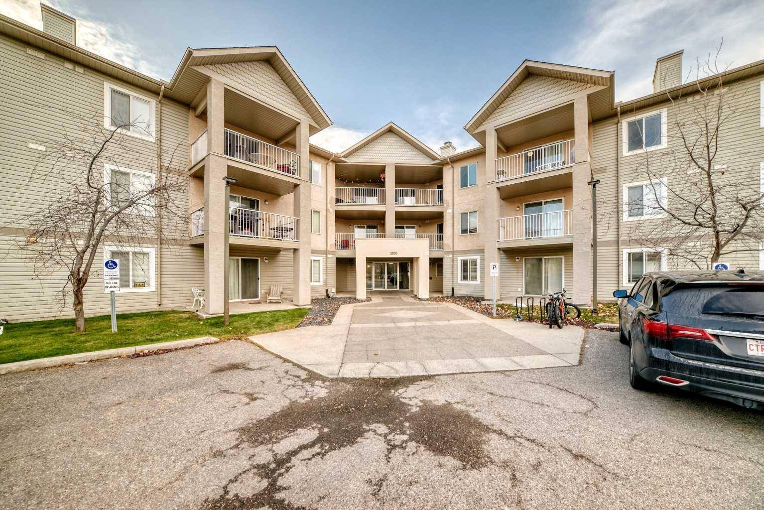Calgary, AB T3G 5N5,1000 Citadel Meadow PT NW #115