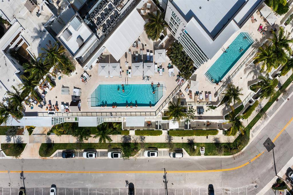 Fort Lauderdale, FL 33304,401 N Birch Rd #607