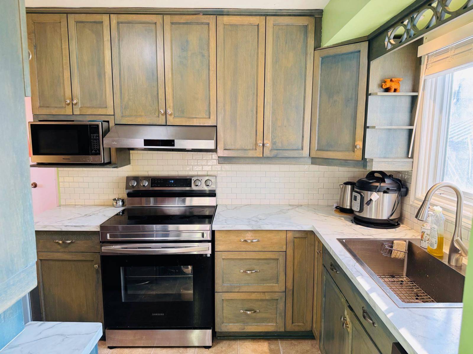 St. Catharines, ON L2M 1M1,3 NOELLE DR