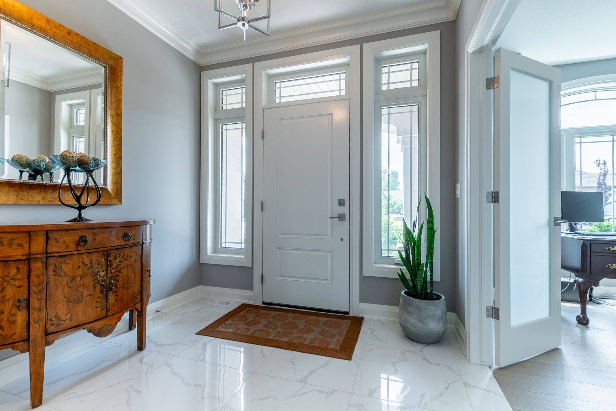 Pelham, ON L0S 1E4,11 Emily LN