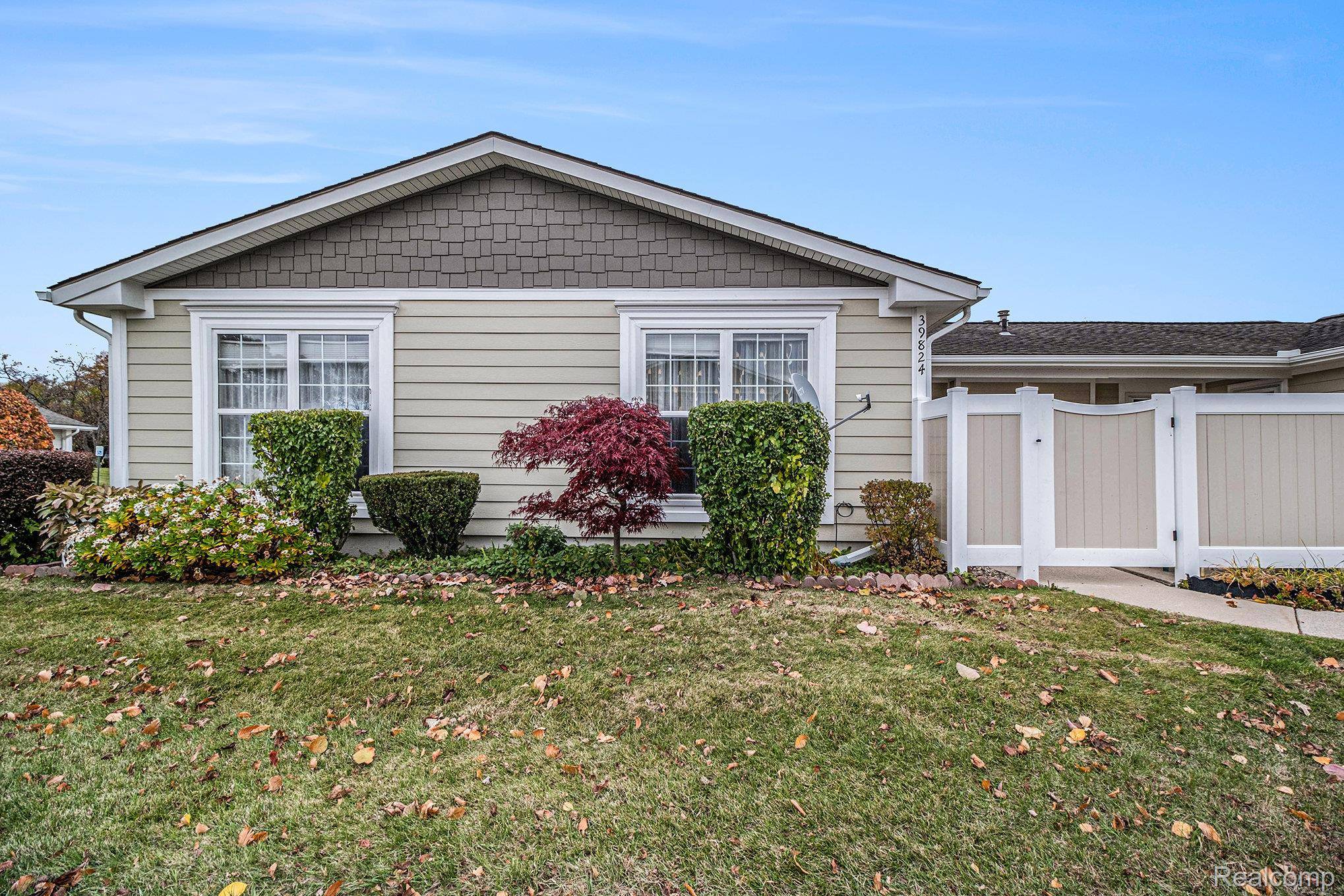 Novi, MI 48375,39824 Village Wood CIR