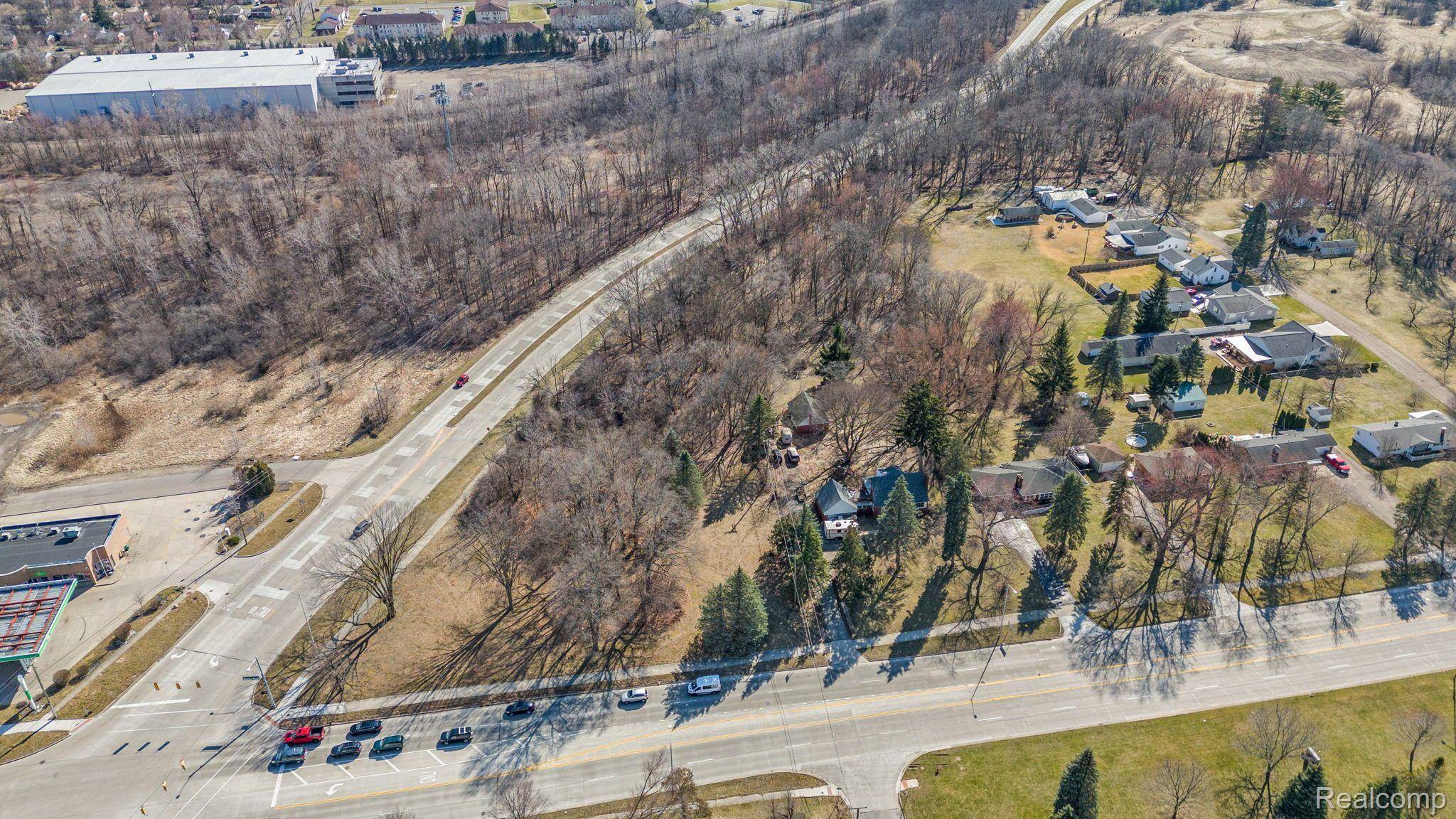 Pontiac, MI 48340,405 W WALTON BLVD