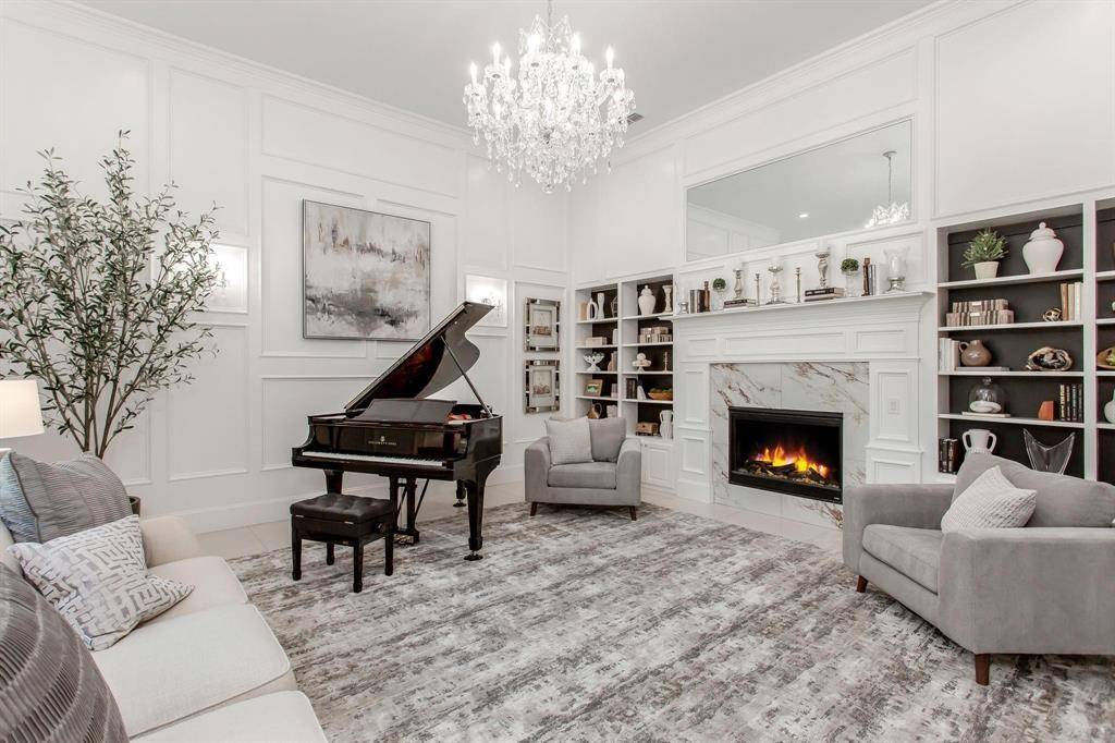 Waxahachie, TX 75165,400 Victorian Drive