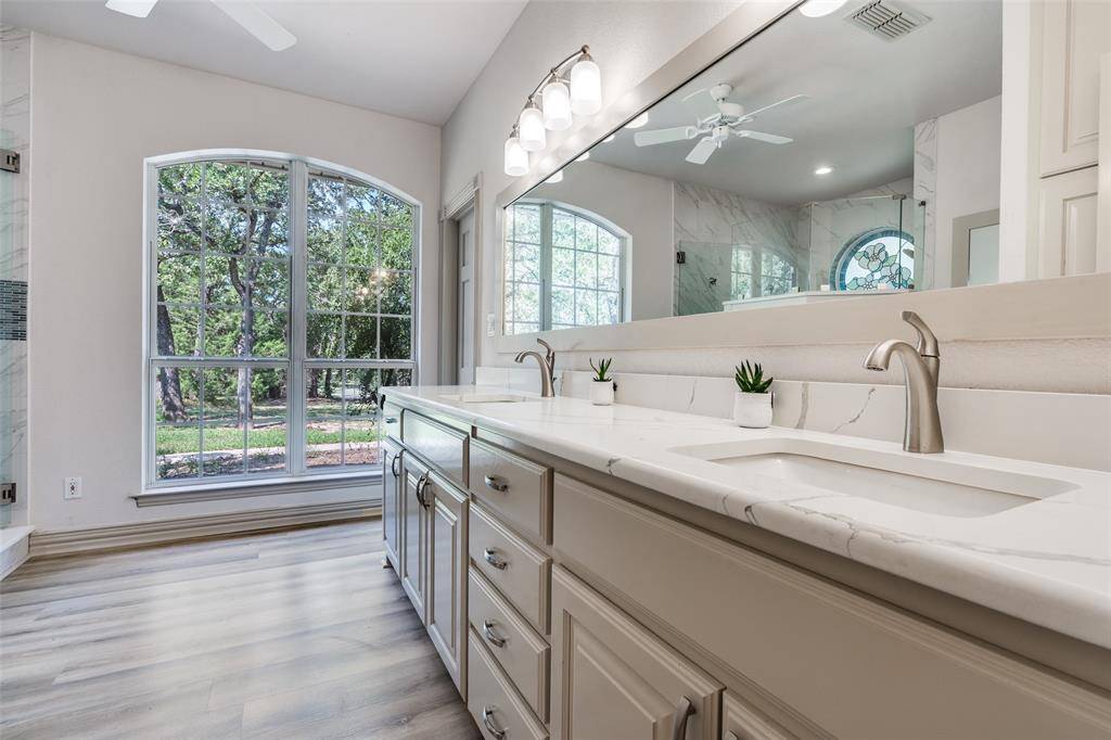 Decatur, TX 76234,516 Wild Wood Drive