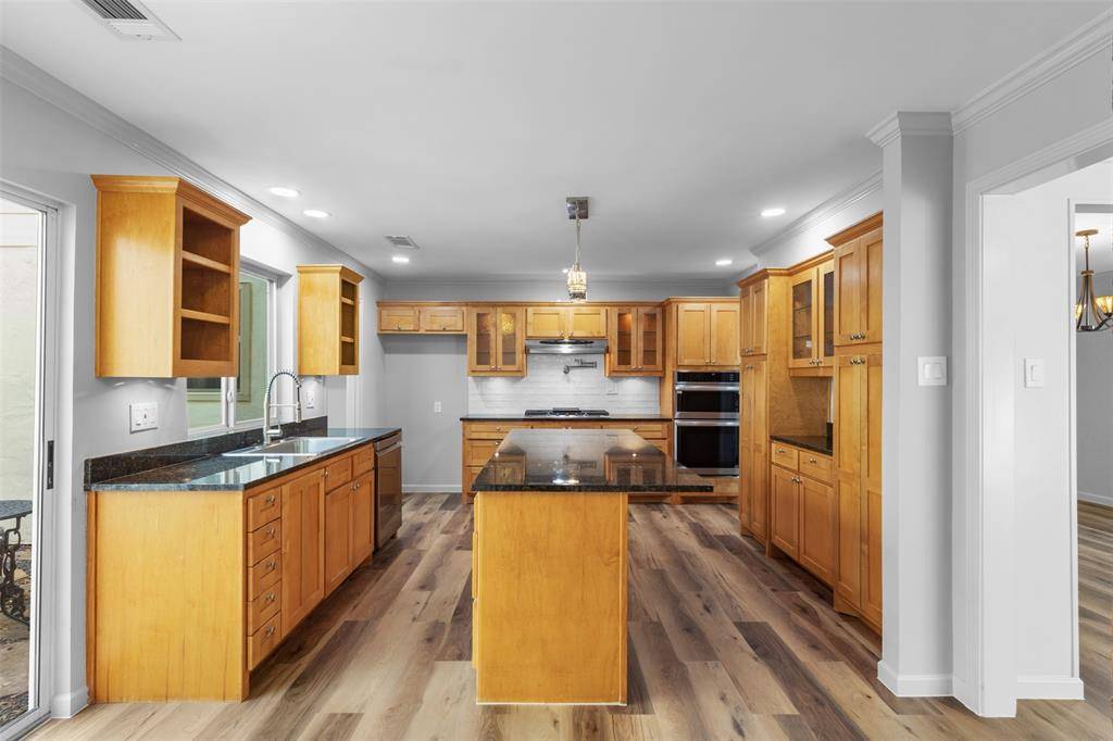 Dallas, TX 75231,8115 Old Moss Road