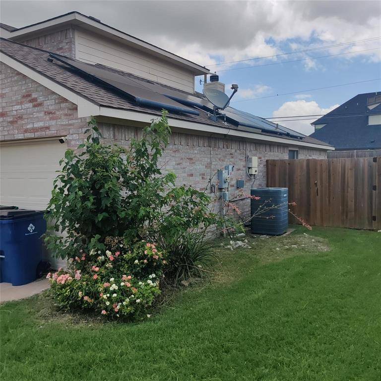 Waxahachie, TX 75165,222 Chesterfield Circle