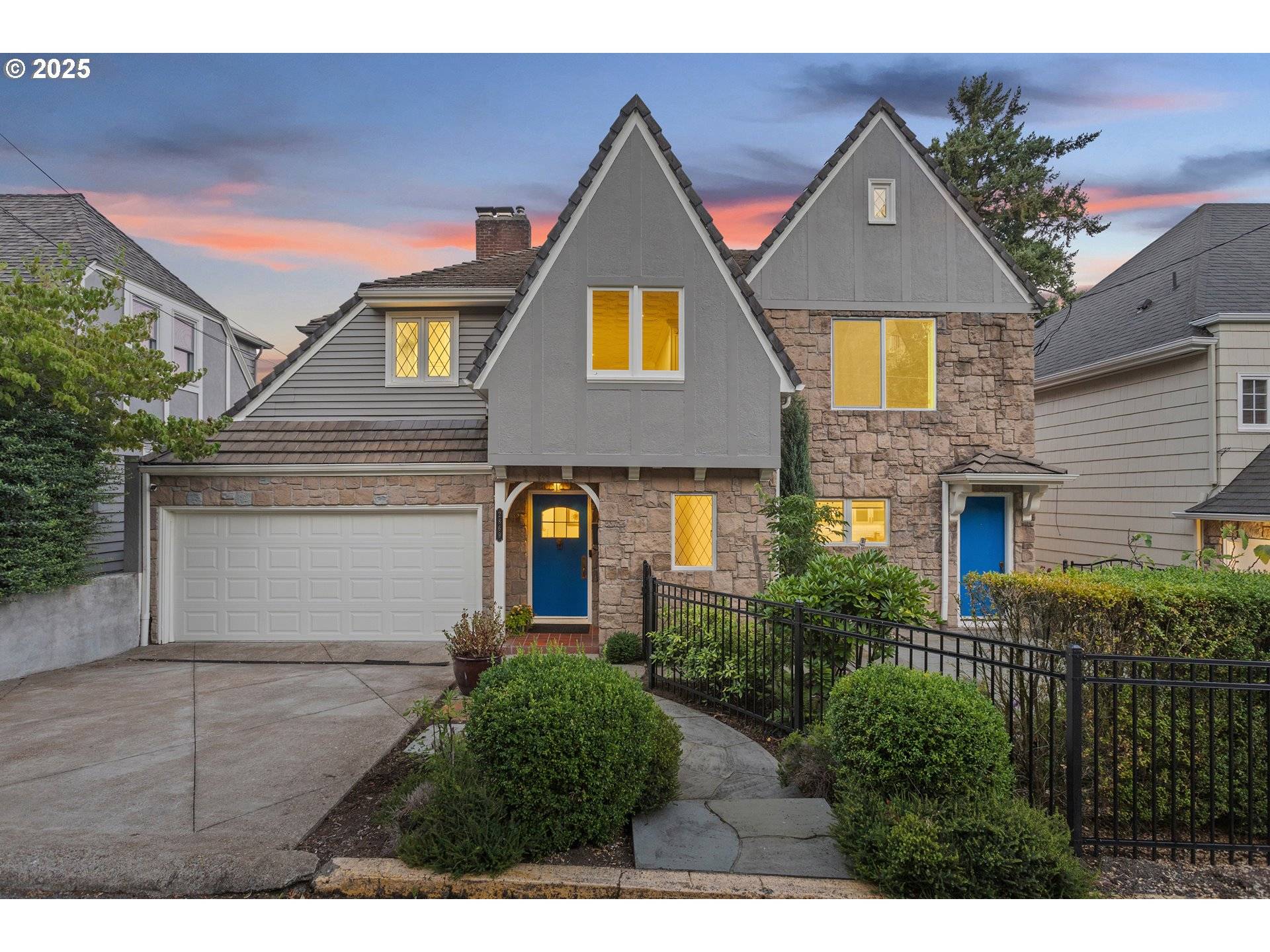 Portland, OR 97205,2869 SW CHAMPLAIN DR