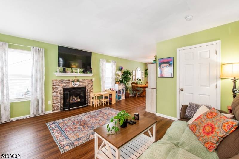 Hamburg Boro, NJ 07419,9 Michael Ct