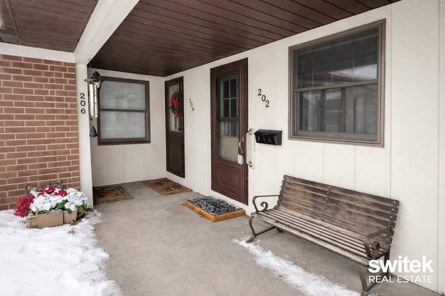 Grand Rapids, MI 49504,202 Bona Vista DR NW