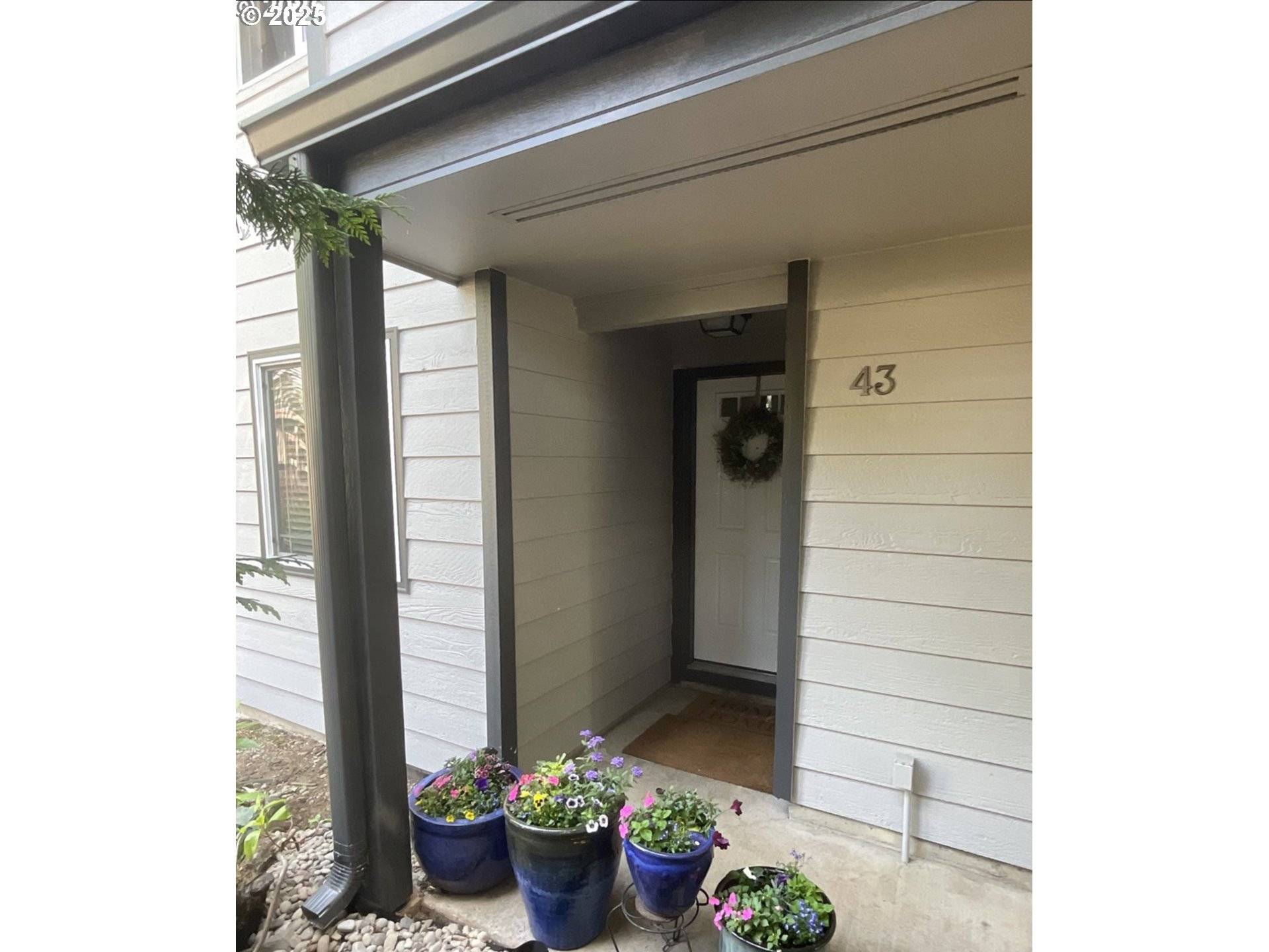 Wilsonville, OR 97070,29700 SW COURTSIDE DR #43