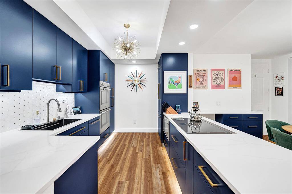 Wilton Manors, FL 33334,2633 NE 14th Ave #107