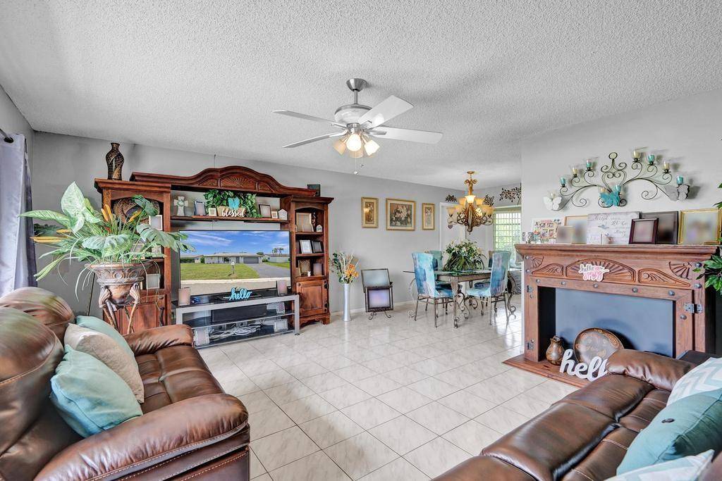 Tamarac, FL 33321,9516 NW 80th Ct