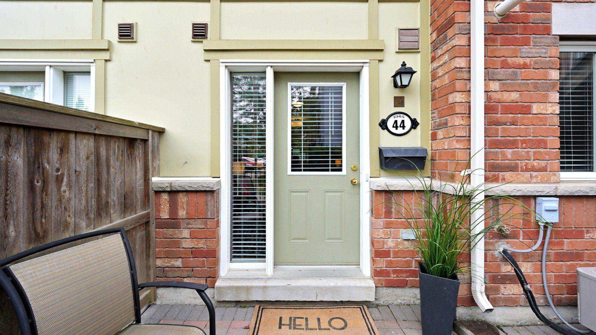 Markham, ON L6E 0B8,2265 Bur Oak AVE #44