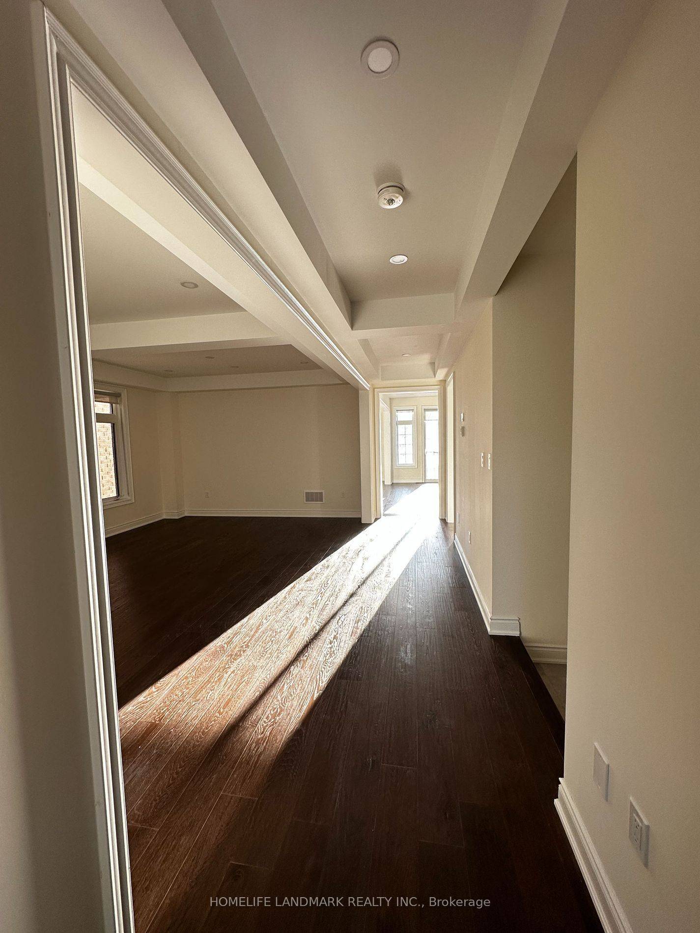 East Gwillimbury, ON L9N 0W5,36 Upbound CT