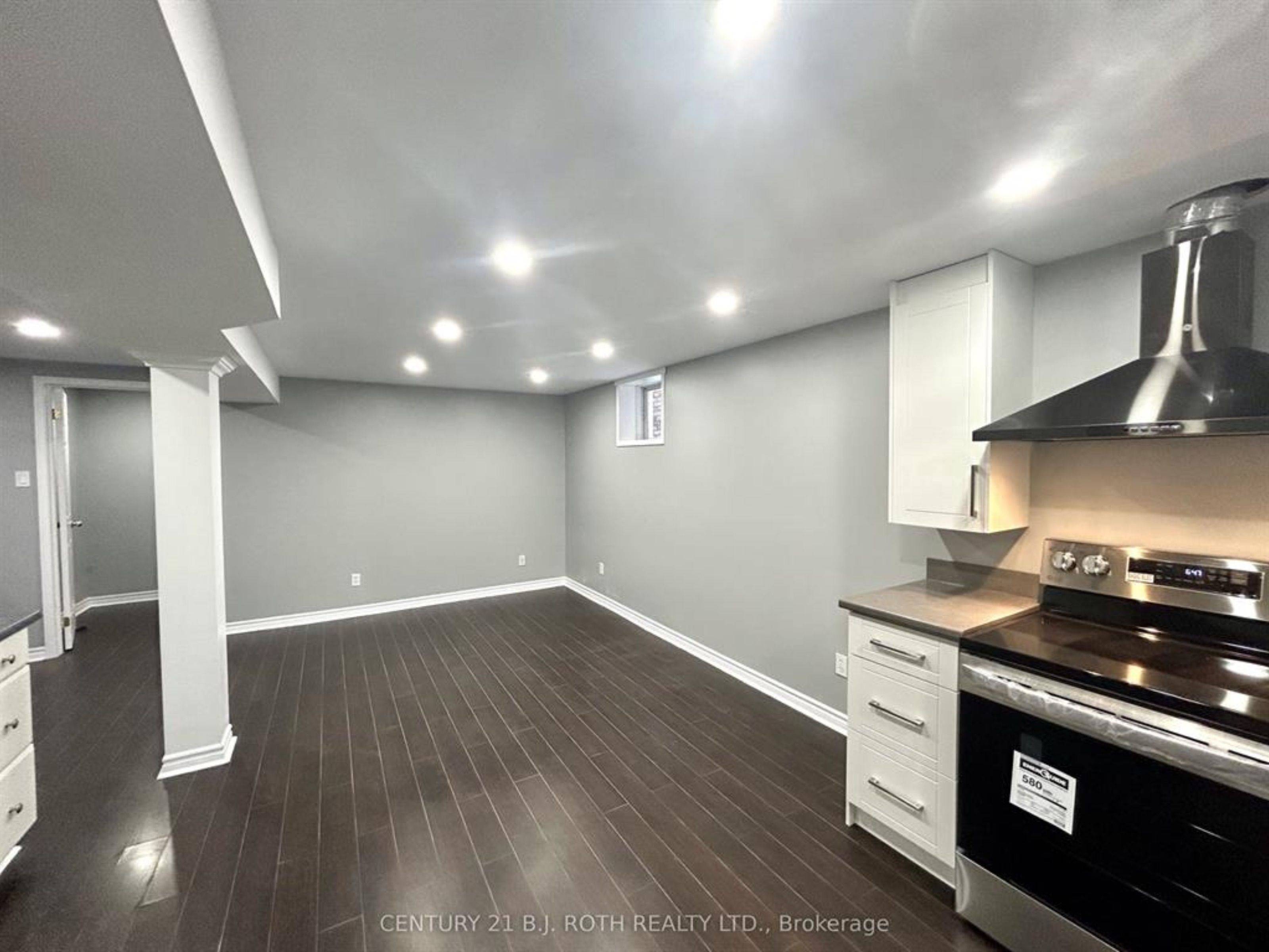 Barrie, ON L4M 6Y8,140 Monique CRES #Lower