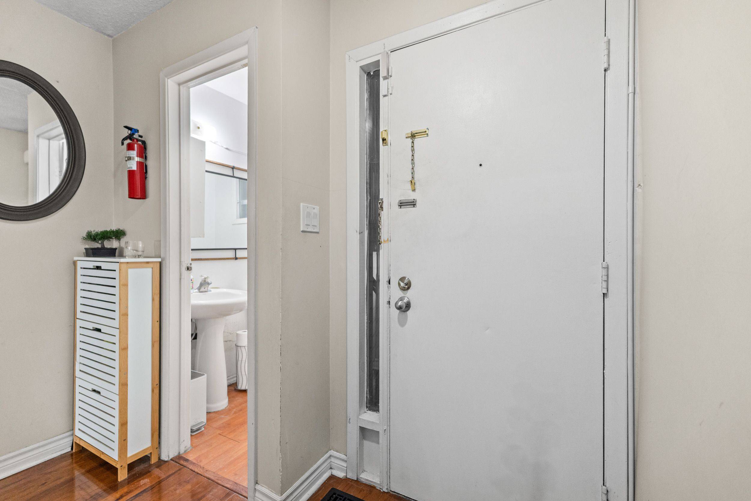 Brampton, ON L6V 3N9,142 Ashurst CRES