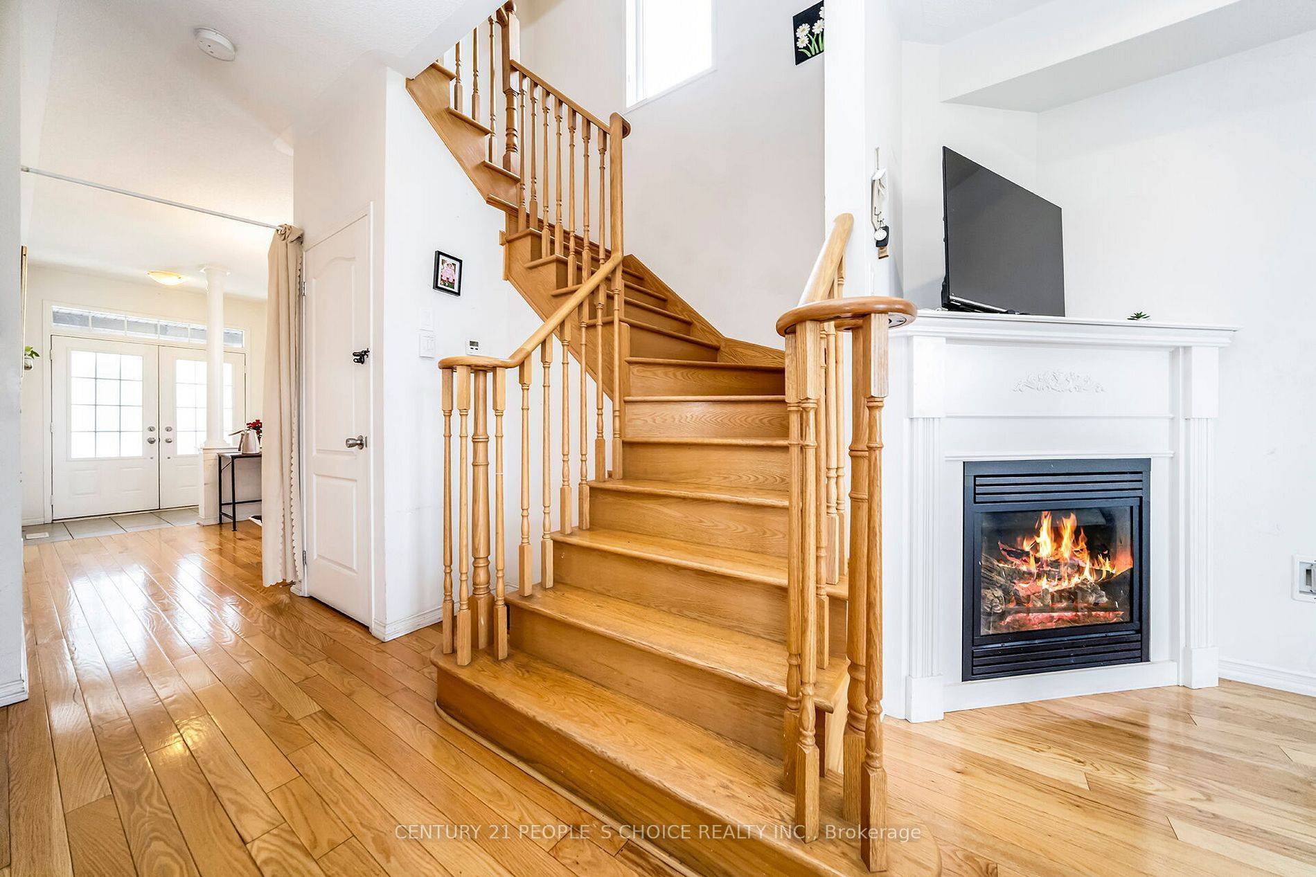 Brampton, ON L6R 3R5,43 Sussexvale DR