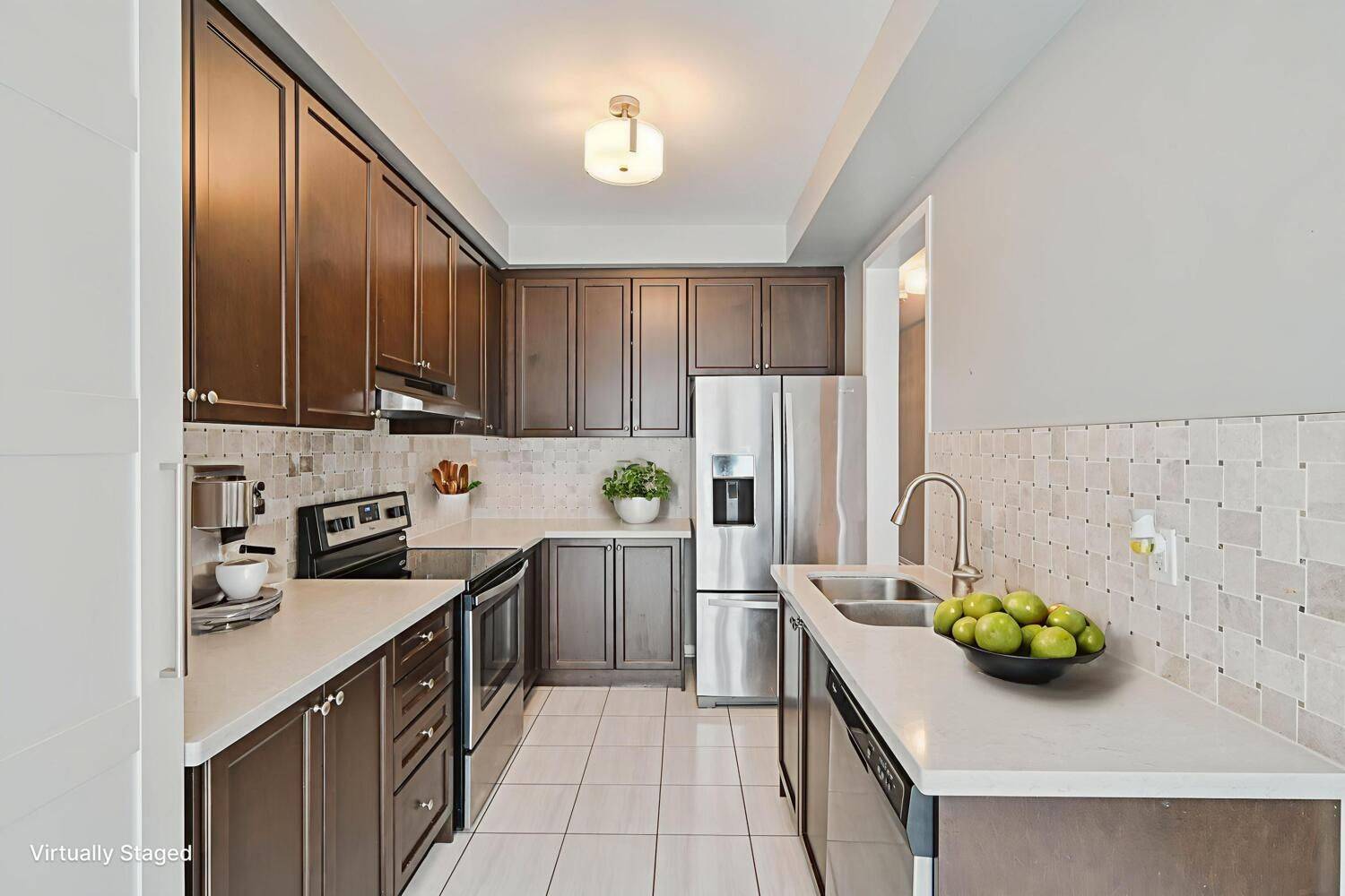 Brampton, ON L6R 3V4,67 Zelda RD